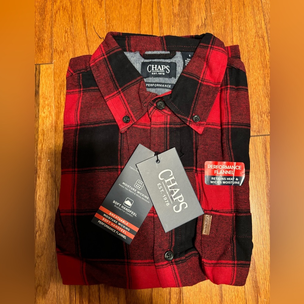 CHAPS buffalo plaid‎ men’s shirt sz small NWT